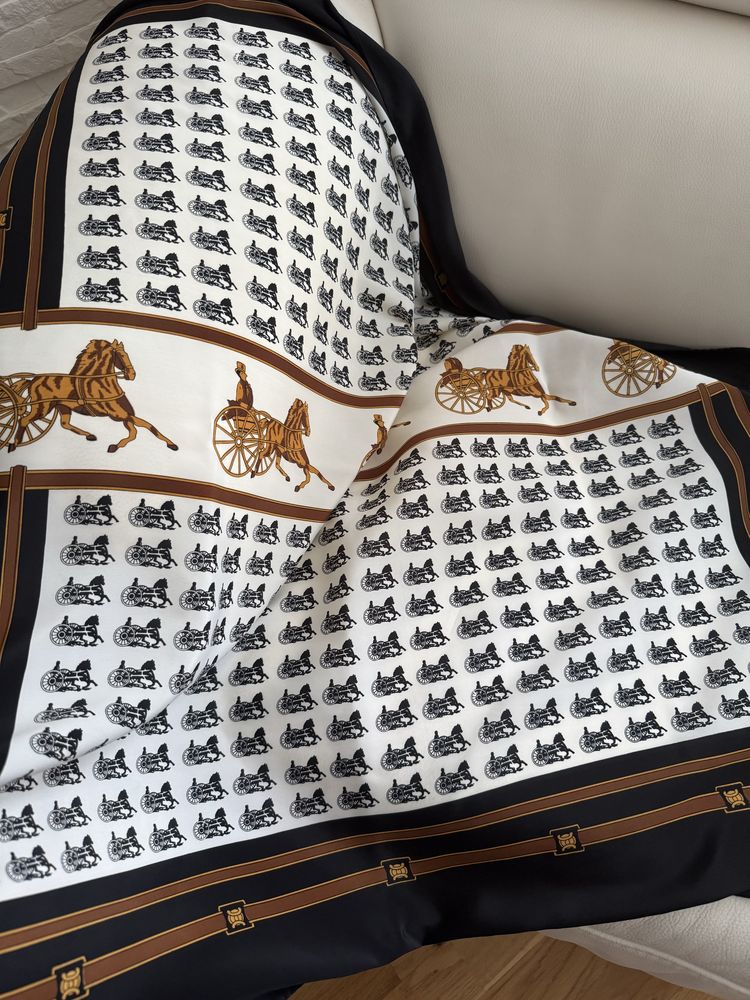 Hermes хустка шовк