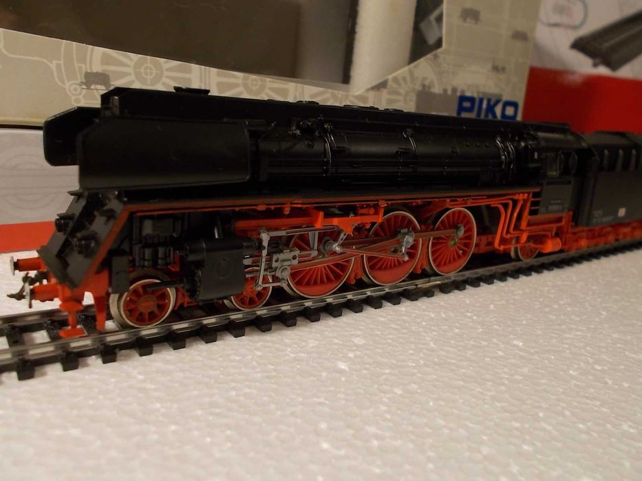 BR-52 10-ти осный Паровоз Есть свет! БР-52 Piko Пико НО 1:87 16,5 мм