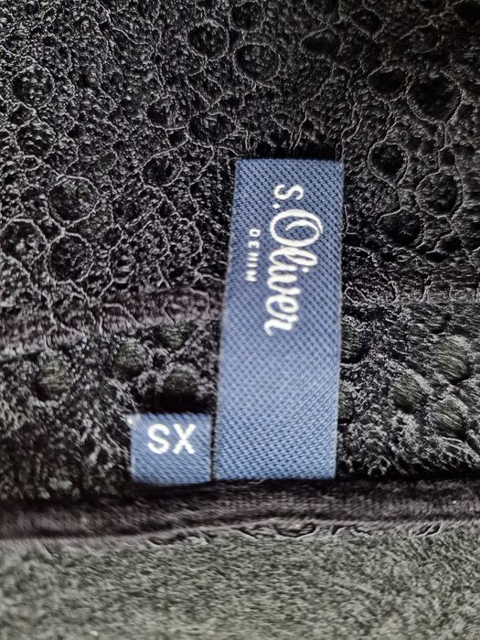 Чорна блузка s.Oliver