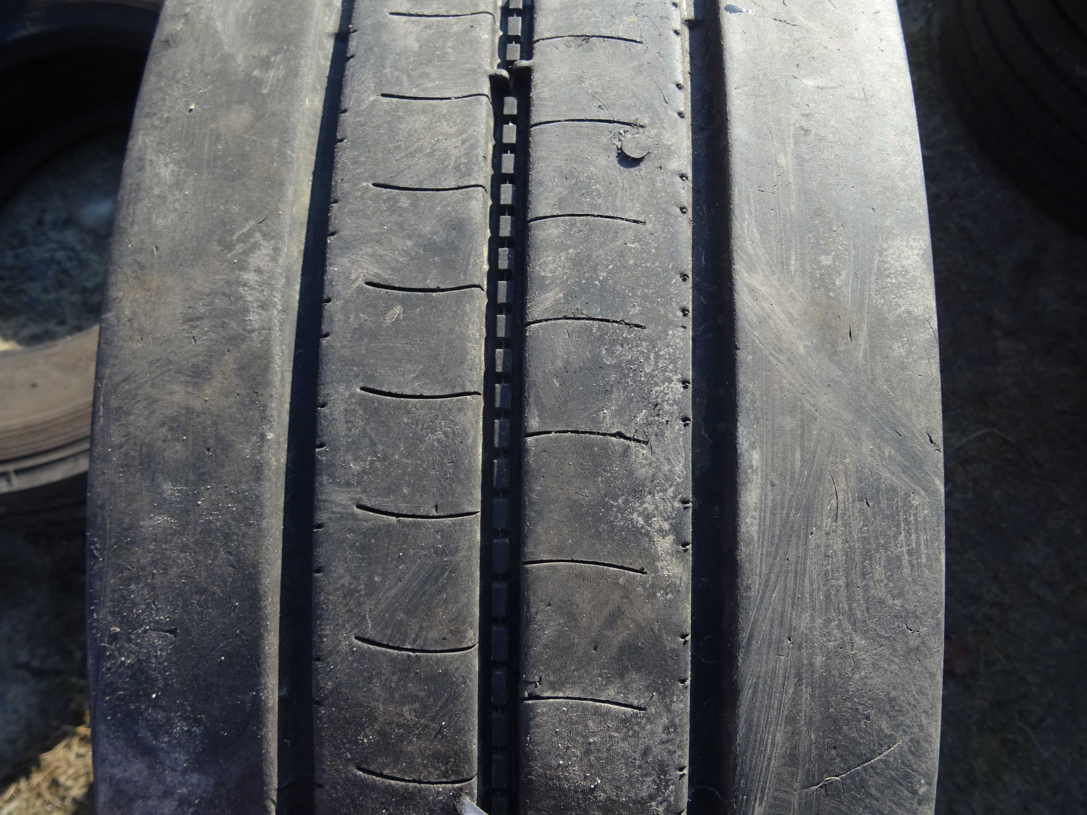 opona 285/70R19.5 Bridgestone R-STEER 002