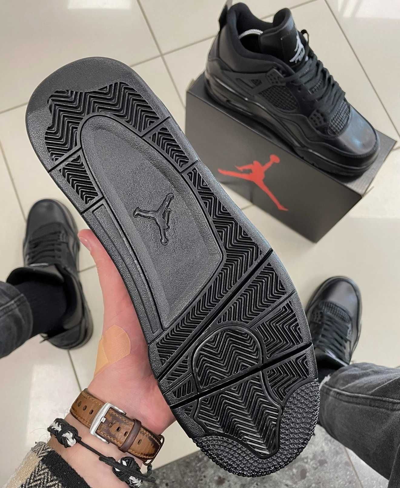 Кроссовки Мужские Найк Air Jordan Retro черные кожаные Nike