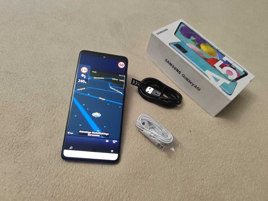 Smartfon NAVI BIałczak Samsung Galaxy A51 6,5" 4/64 + najlepszy GPS