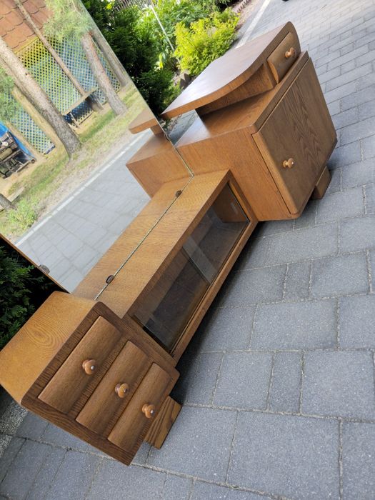 Toaletka Art Deco po całkowitej renowacji Cudeńko