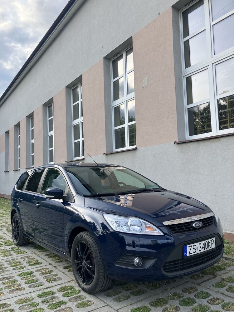 Ford Focus 1.6 benzyna