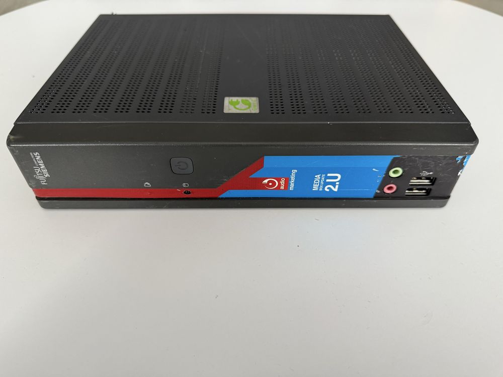 Kompter Fujitsu FUTRO S550