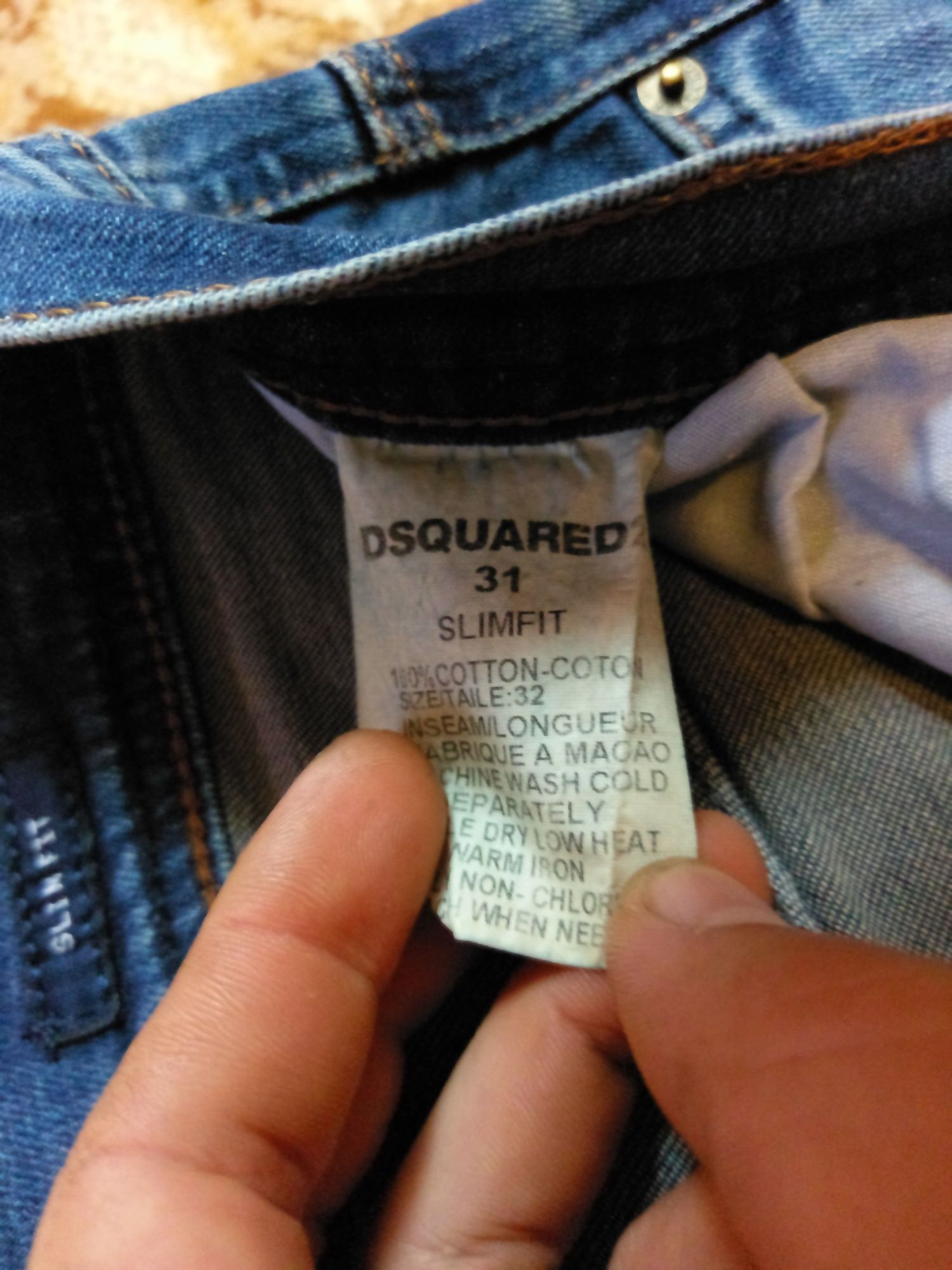 Продам джинси dsquared