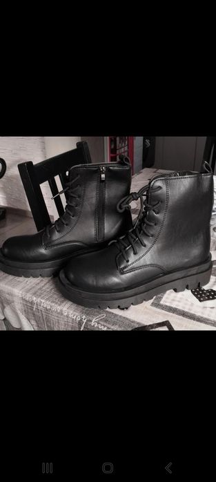 Nowe buty r.40.  25.5cm.