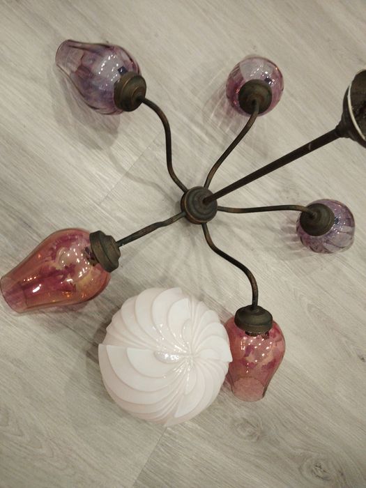 Conjunto vintage – Candeeiro de 5 braços + Globo anos 50 (rosa claro)