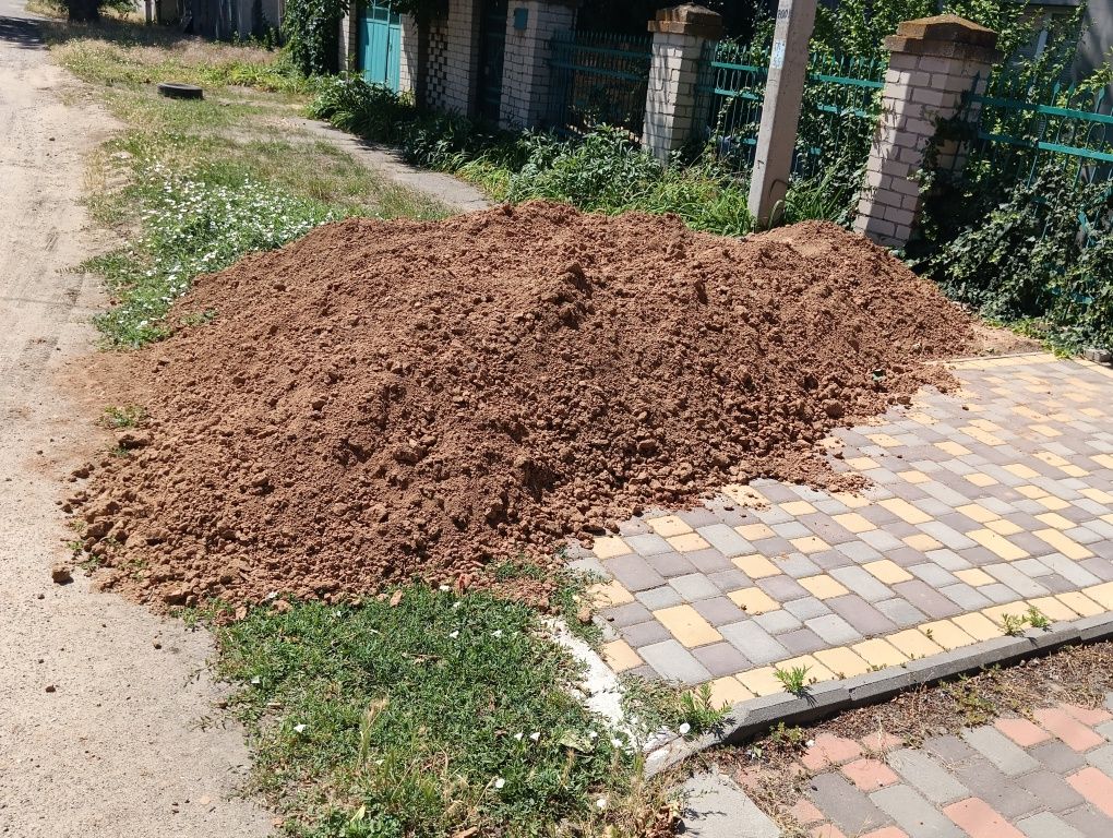 Віддам глину безкоштовно