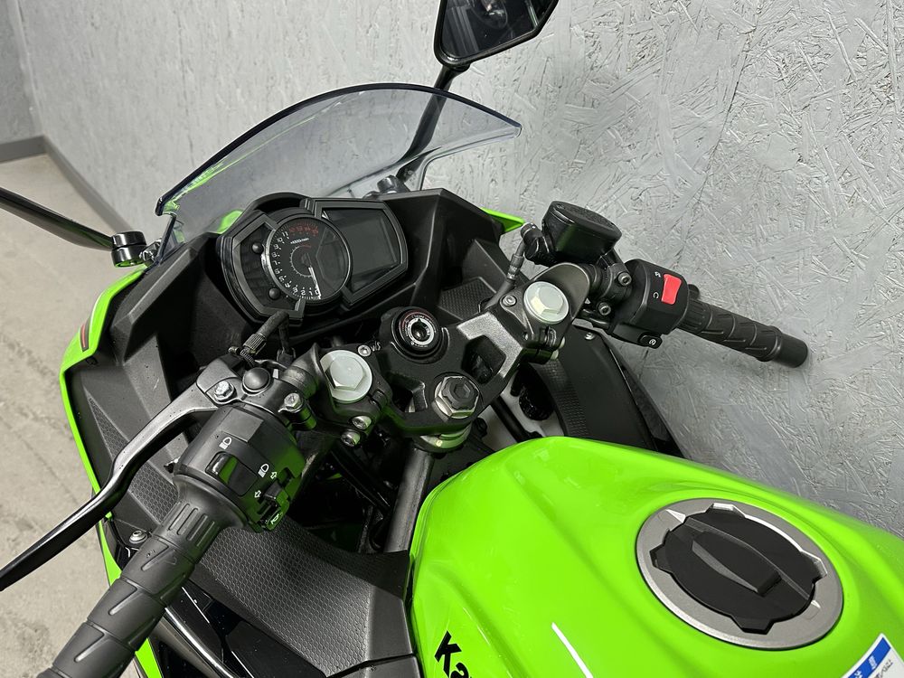 Kawasaki ninja 400 2022