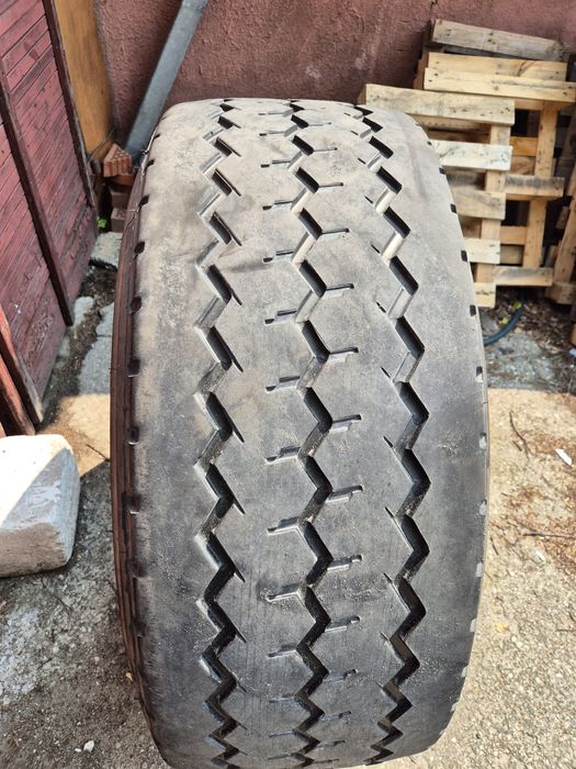 Opona 425/65r22.5