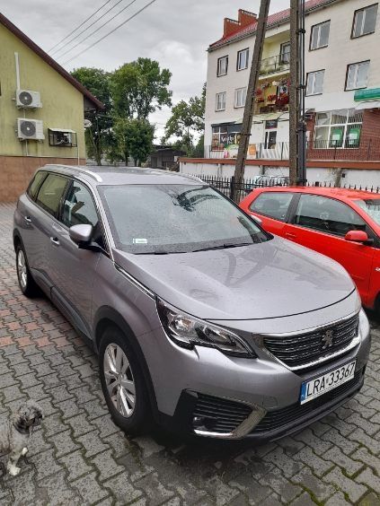 Sprzedam Auto   Peugeot  5008  faktura VAT 23%