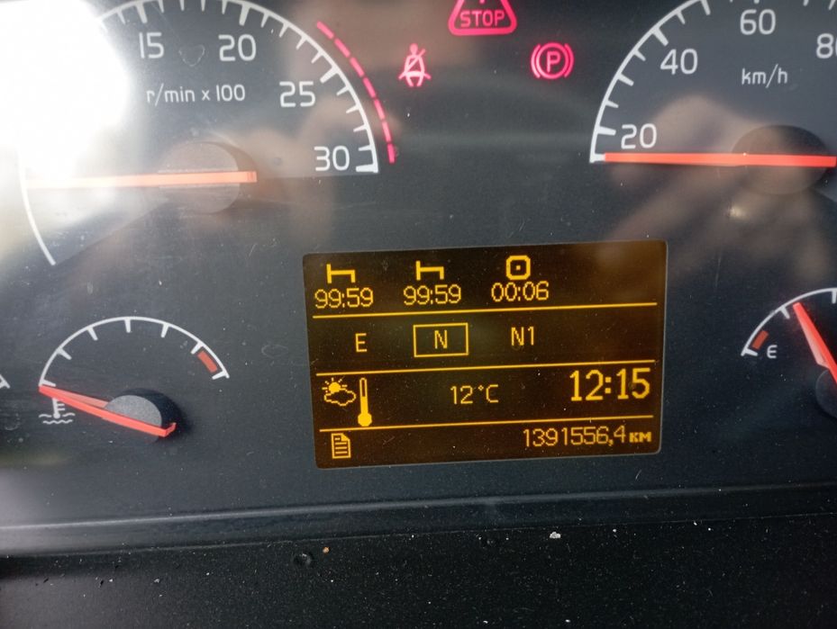 Volvo FH 13 2008 і прицеп лісовоз Krone SDP 27