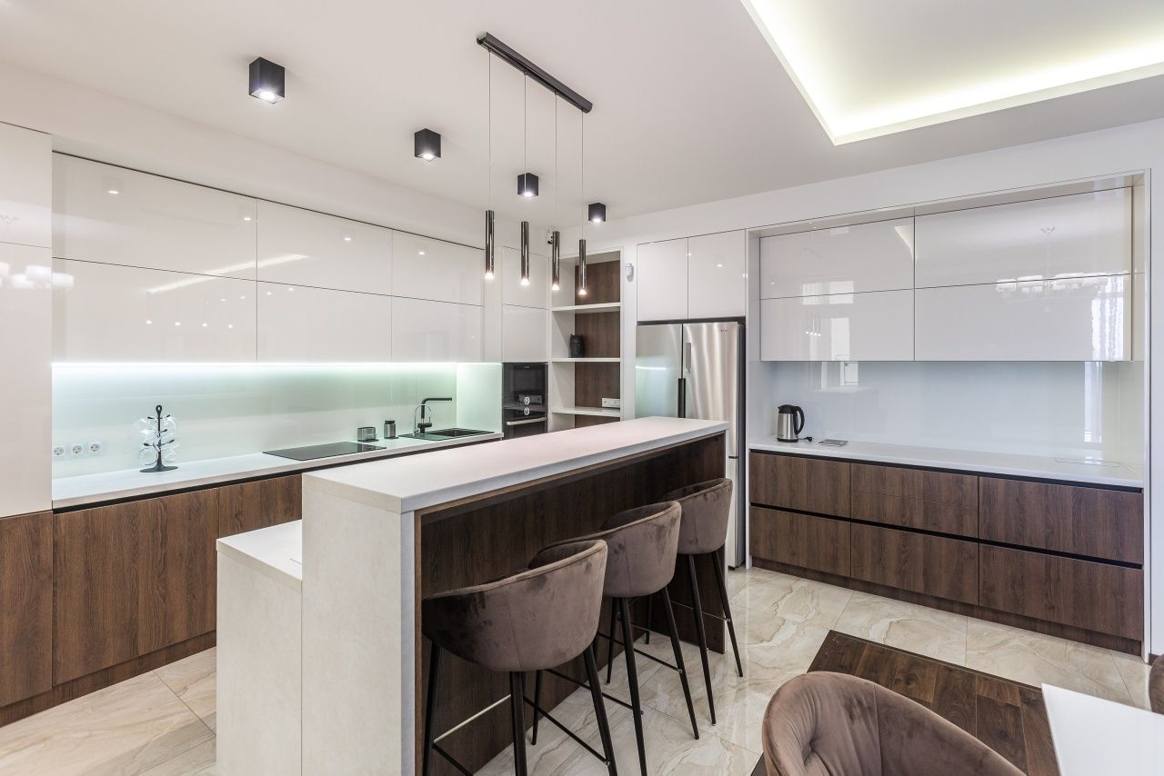 Аренда 3кв. 120кв. пр. Слобожанский, лучшая квартира, Караван, центр.