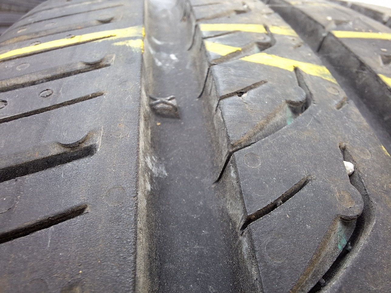 Opony letnie Barum Bravuris 5 HM 225/55 R18 V