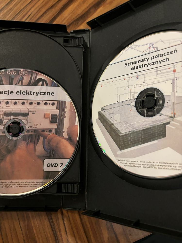 Poradnik DVD Budowa domu jednorodzinnego instalacje elektryczne 8 płyt