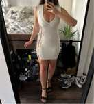Sukienka koktajlowa Premium Bandage cut out Missguided