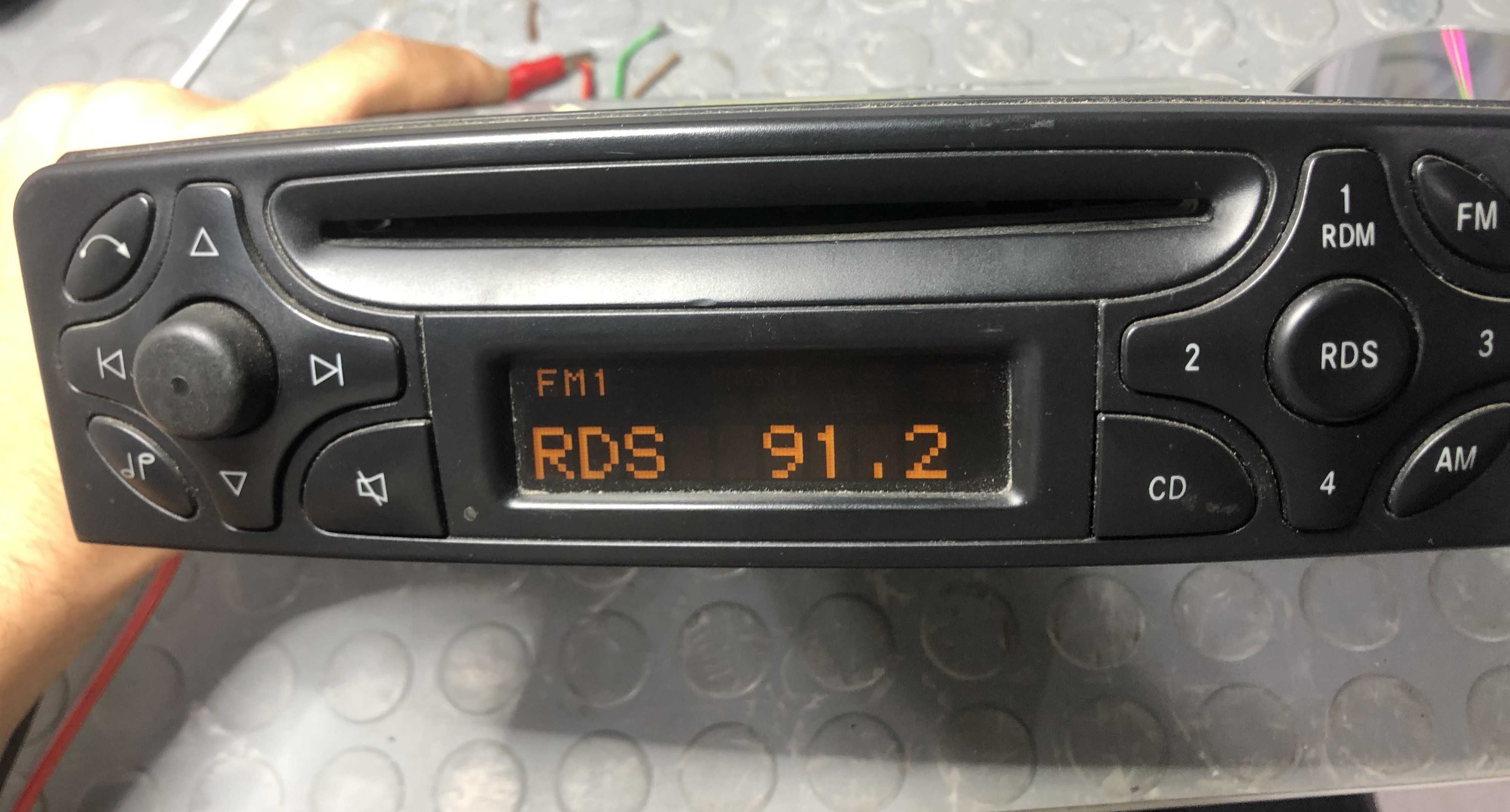 Rádio Mercedes Benz (Becker) C-Class Coupe CL 203  Q02  Audio 10