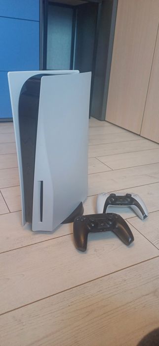 Playstation 5, 825gb