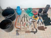 (14) Ferramentas para trabalhos de jardinagem