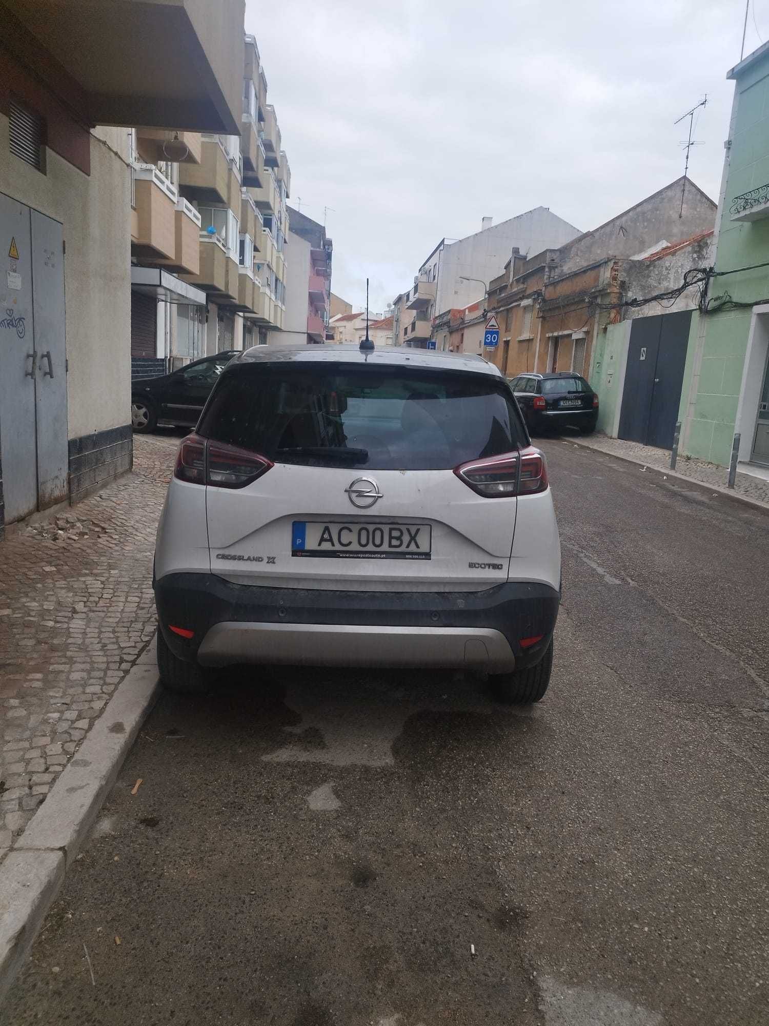 Opel Crossland X 1.2T 120 anos