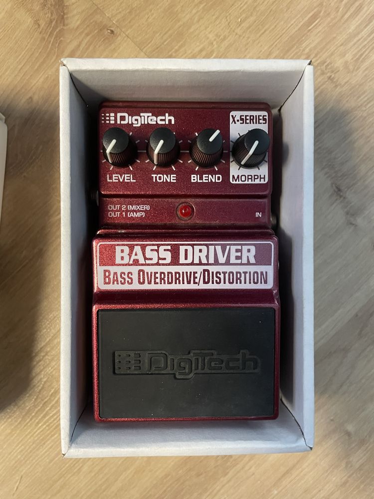 Pedal de efeito para baixo X-Series overdrive/distortion