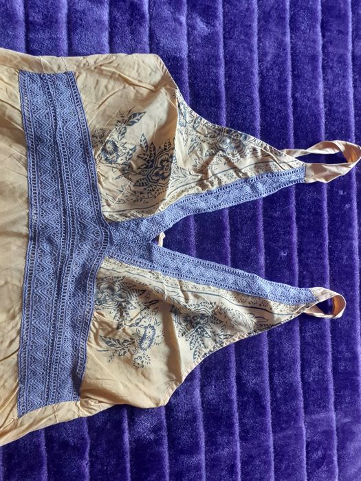 Vestido usado      .