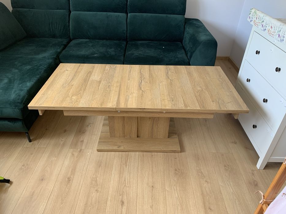 Zestaw mebli salonowych z narożnikiem z funkcją spania