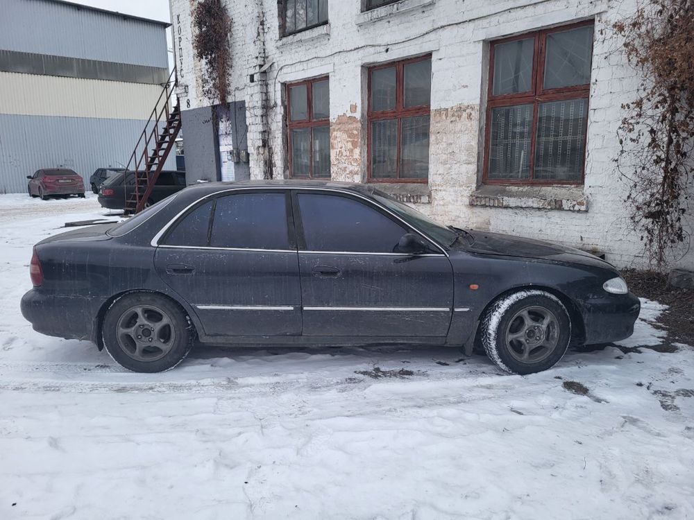 Продаж Hyundai Sonata легковий Седан Б/У Торг