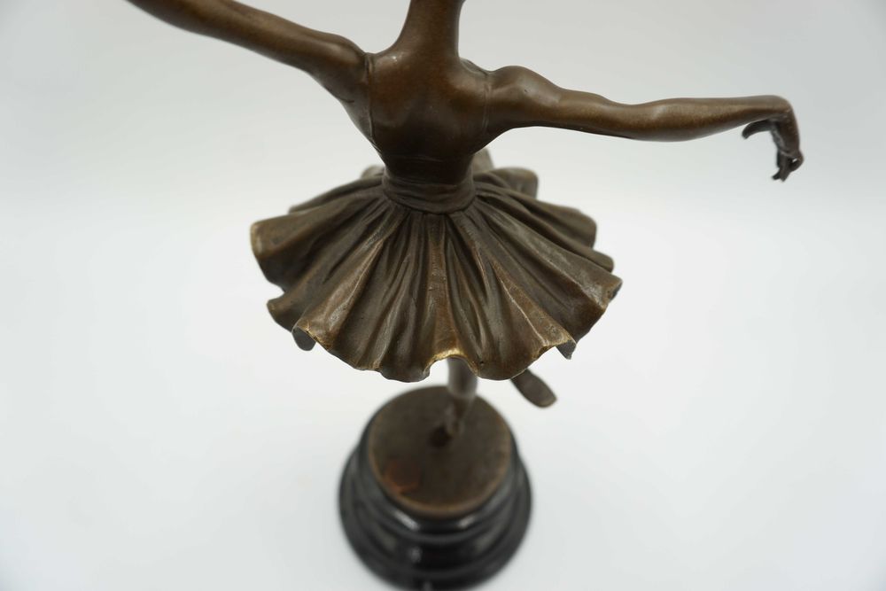 FIGURA Z BRĄZU Balerina tancerka baletnica