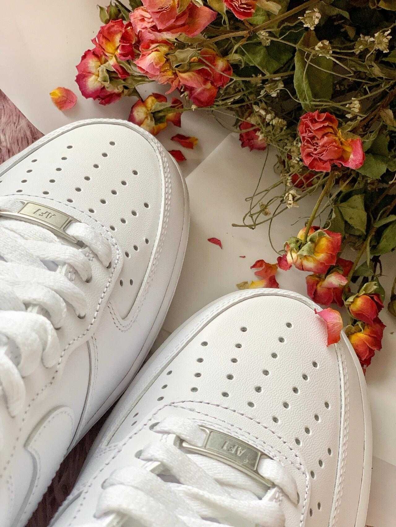 NikeAirForce1Low07White R.41