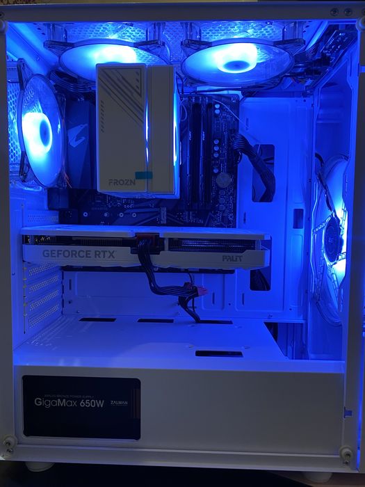 Rtx 4060 Ti / Ryzen 5 5500 /16gb DDR4