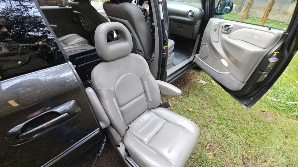 Chrysler Voyager Wersja Limited dla niepełnosprawnych