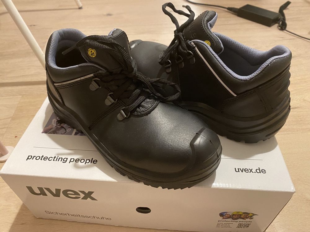 Buty Buty robocze Uvex 2 Allround S3 Src damskie nowe