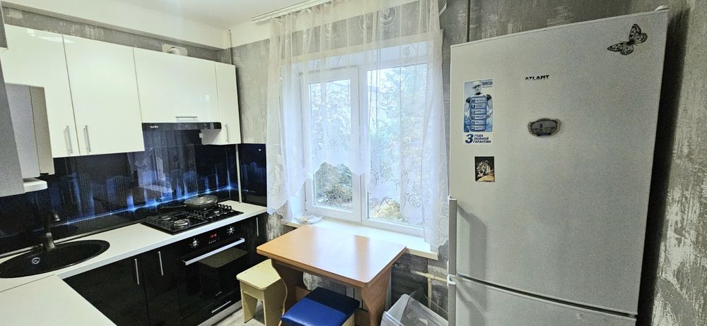 Перша здача! Оренда 3к.кв по вул. Чарівна ( Шевченківського р-ну)