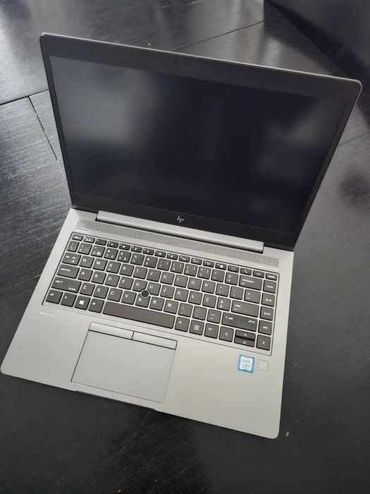 Portátil HP ZBook 14u G6 Intel i5 em estado irrepreensível