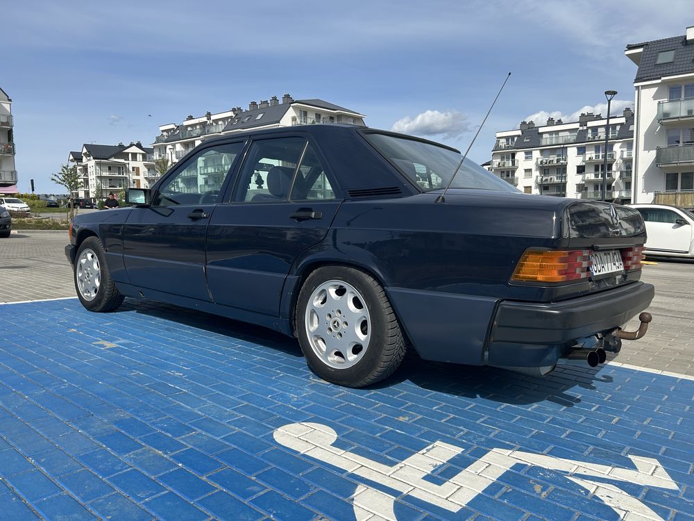 Mercedes 190 m113 4.3 V8