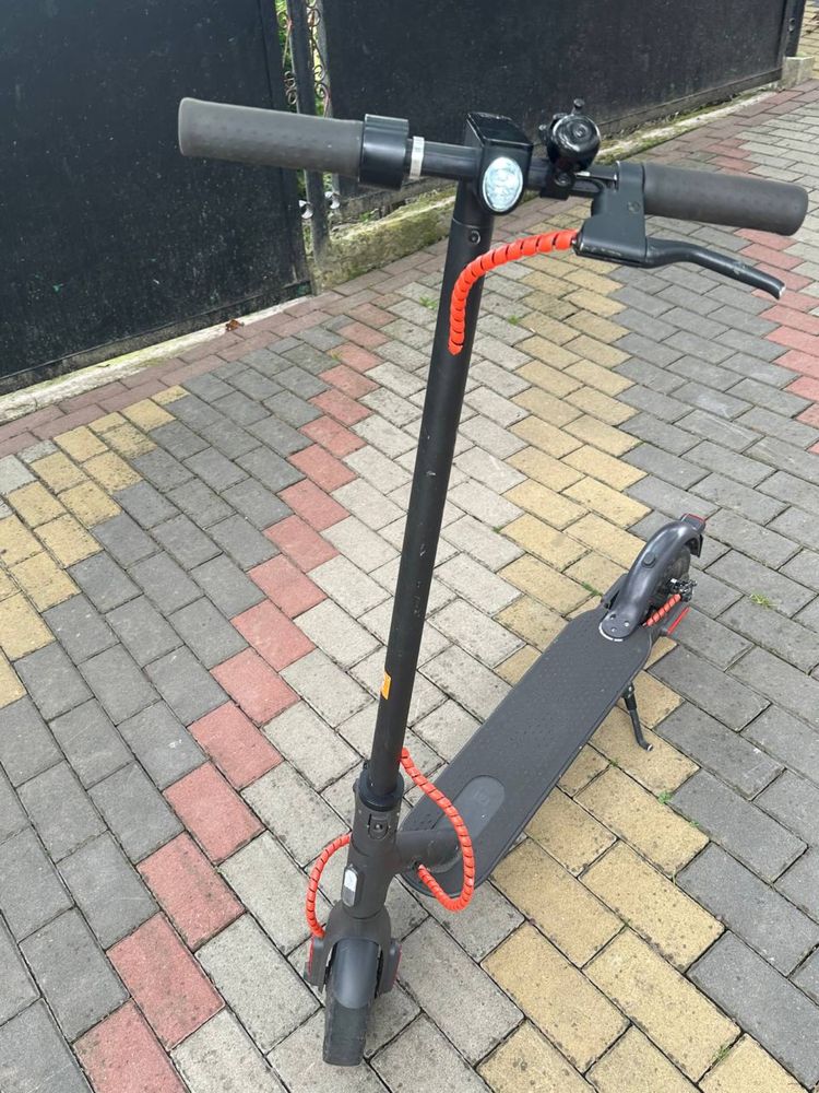 Срочно продам Xiomi pro 2