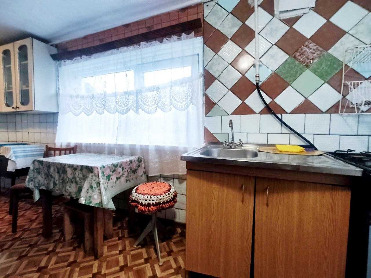 Продам будинок з газом, неподалік від Чернігова, траса на Седнів. (SP)