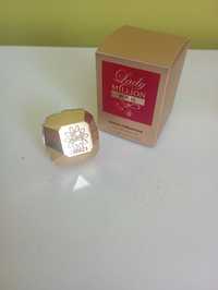 Miniatura Lady million royal