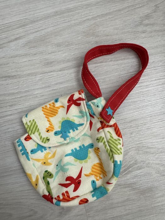 Porta fraldas e porta chuchas feitos à mão