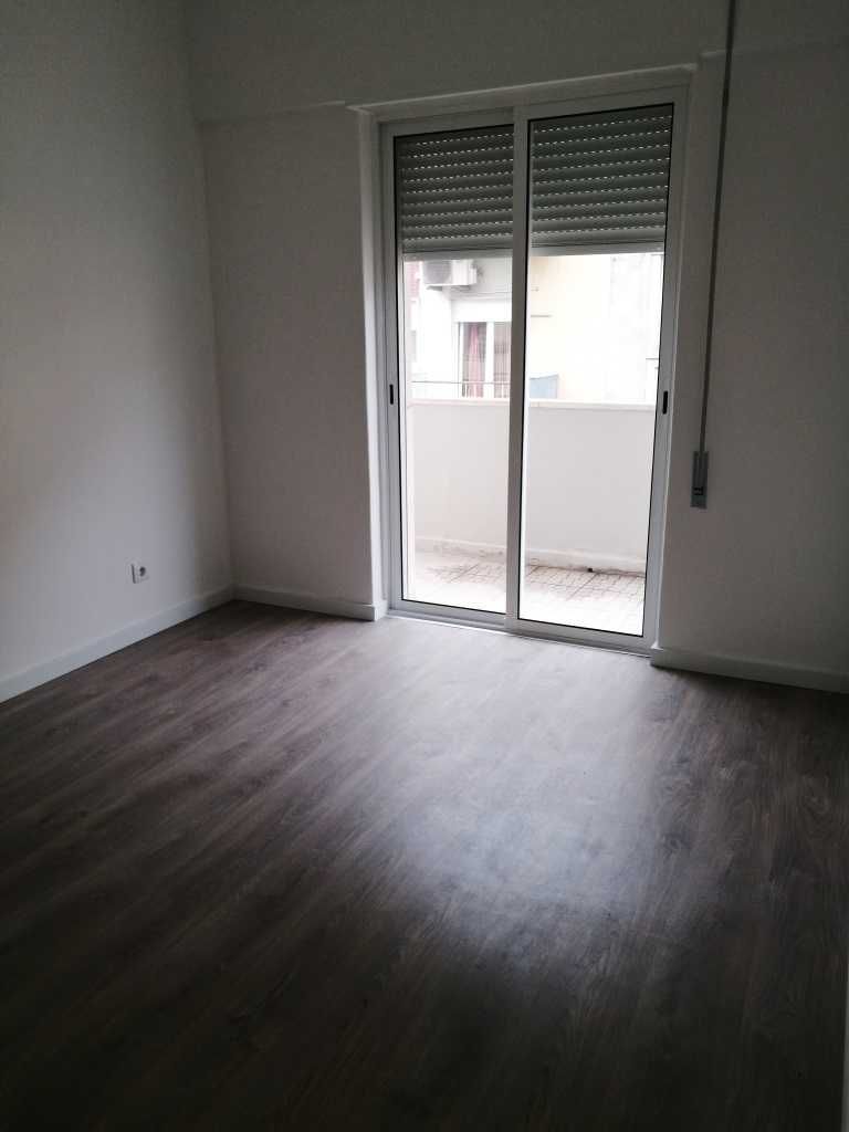 T2 Renovado Alhos Vedros
