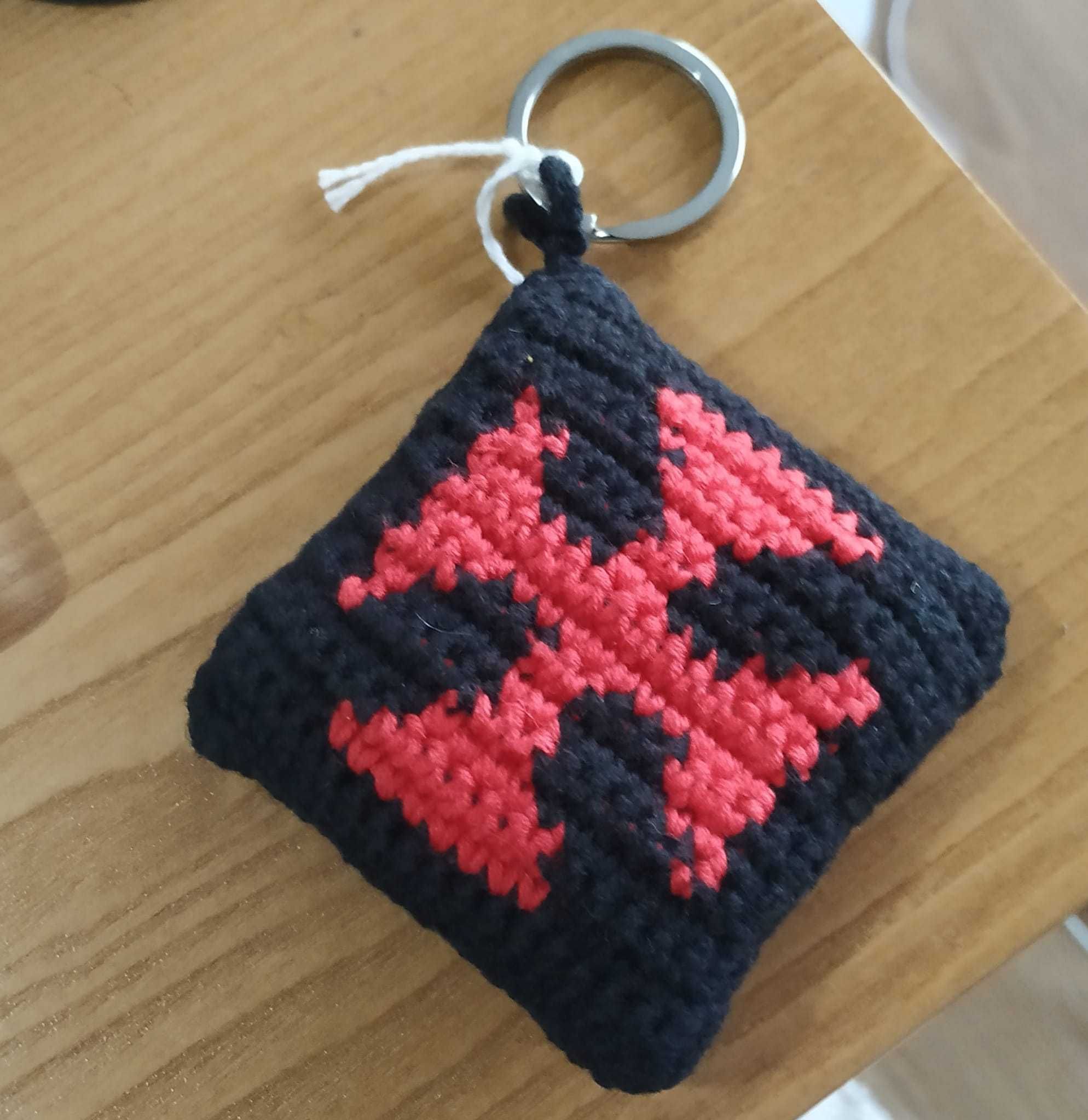 Porta-chaves Amigurumi