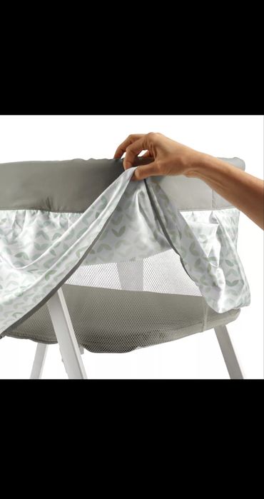 Ліжечко для немовлят приставне