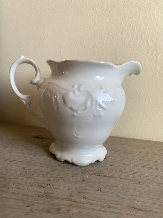 Mlecznik porcelana Wałbrzych