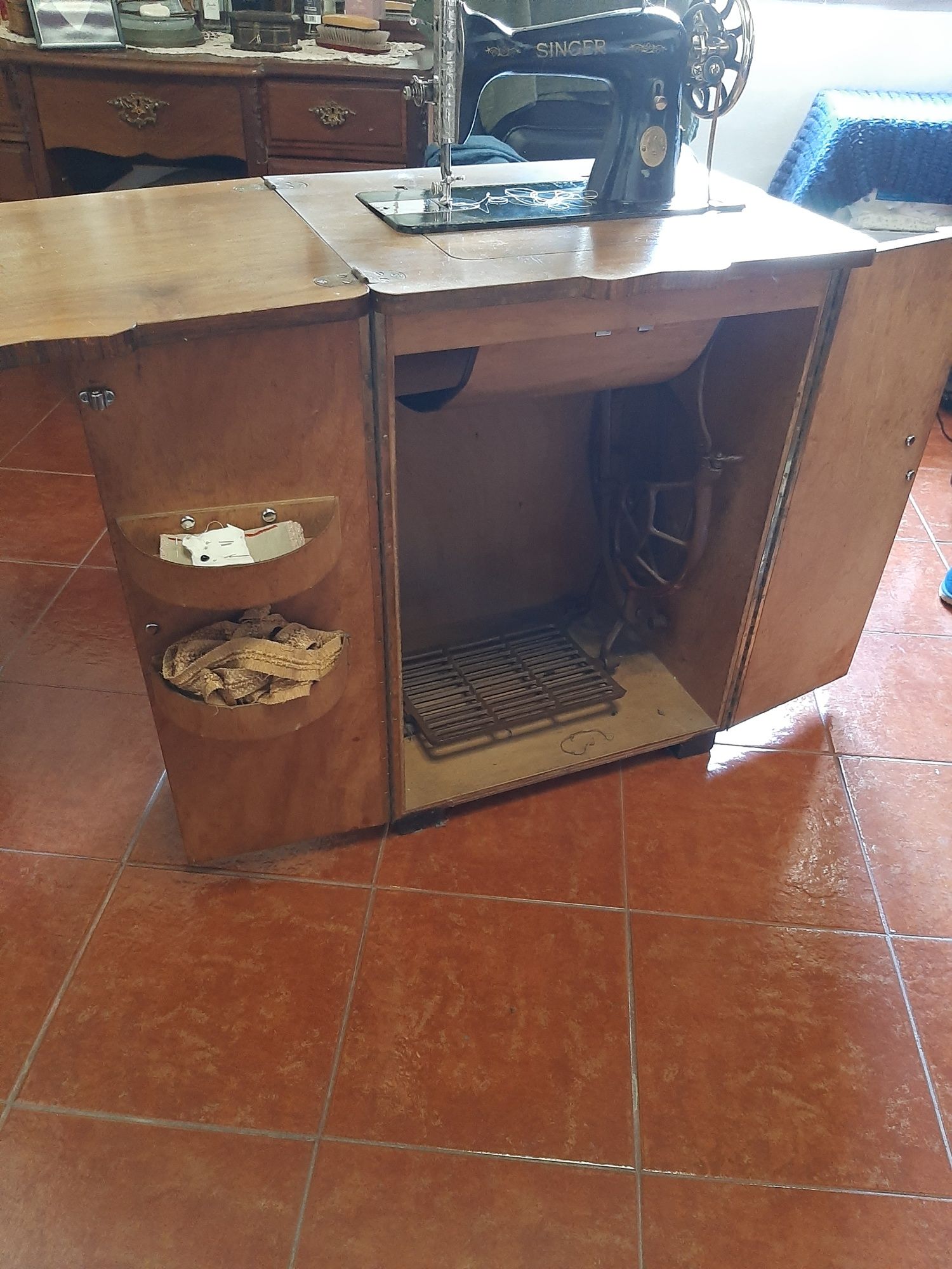 Máquina de costura Singer