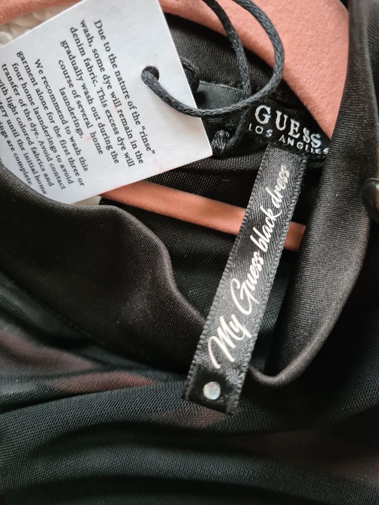 Sukienka XS Guess "mała czarna" nowa