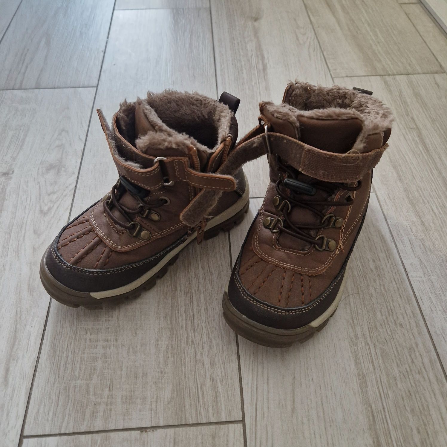 Buty zimowe chłopięce rozmiar 27