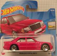 Carros Hotwheels (mercedes, porta-chaves, naves e mota)