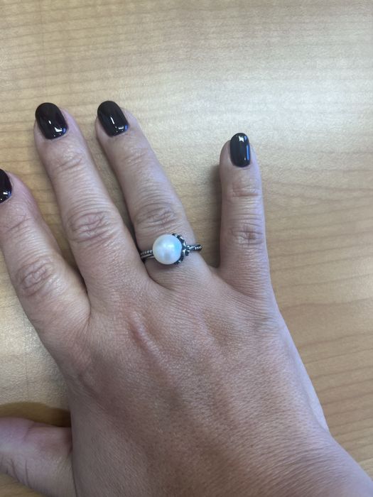 Anel Pandora Prata com pedra